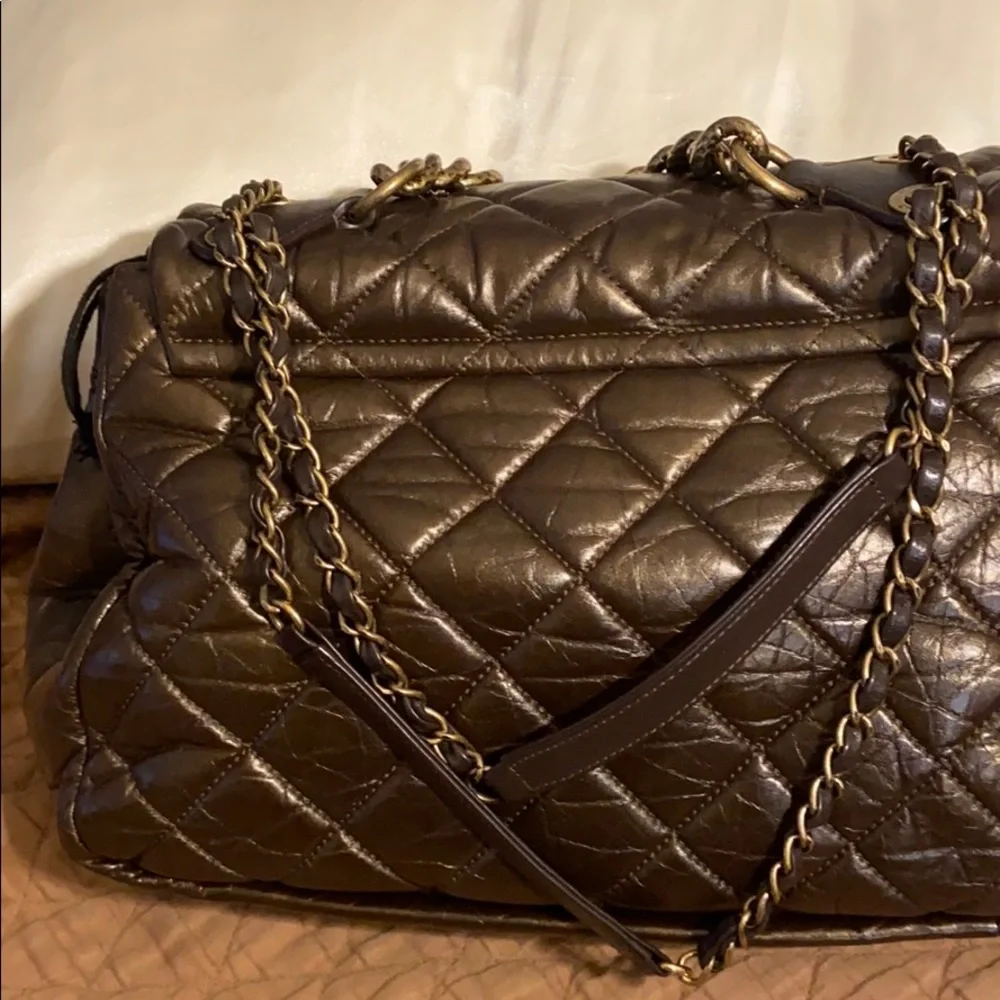 CHANEL classic quilted